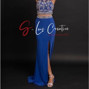 Blue gown with rhinestones no sleeves